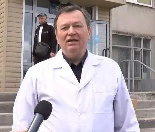 Змиевская центральная районная больница получила гуманитарку