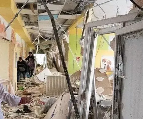 Російські окупанти обстріляли районну лікарню Балаклії