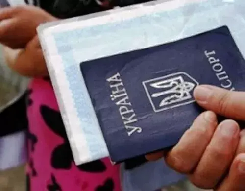 Як отримати статус внутрішньо переміщеної особи та допомогу 2000-3000 гривень