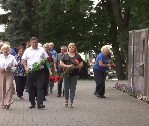 В Змиеве почтили память погибших в годы Второй мировой войны