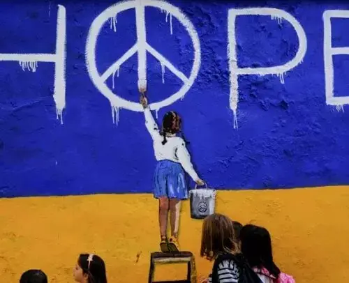 До Дня молоді у Змієві проводять конкурс на створення ескізу для стінопису