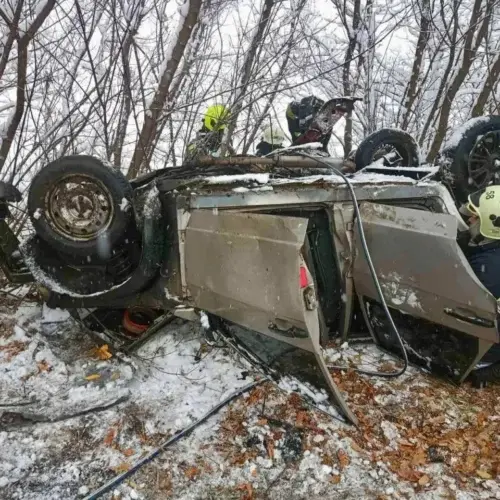 На выезде из Змиева произошла авария: есть пострадавший