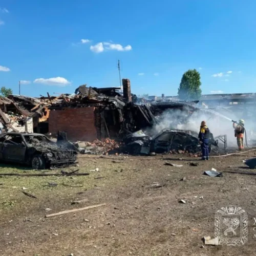 Російська армія завдала удару 7 КАБами по Харкову: загинули люди, серед постраждалих є маленькі діти