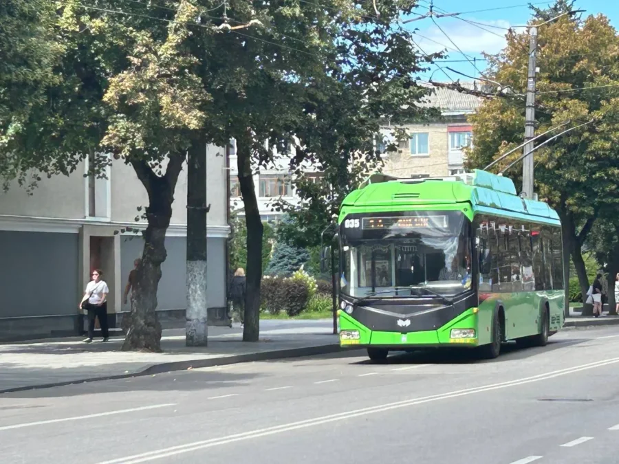 В Харькове запустили онлайн-отслеживание транспорта: как увидеть автобус, трамвай или троллейбус на карте