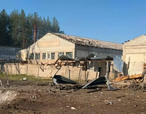 РФ вдарила трьома КАБами по Ізюмській громаді: що відомо про наслідки атаки