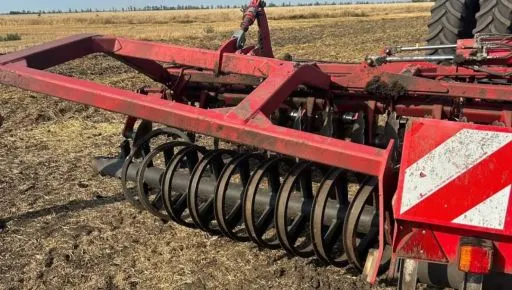 Трактор наїхав на вибухівку біля Явірського на Харківщині: що відомо про нещасний випадок