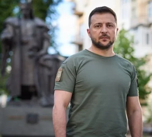 Два рівні повітряних тривог і коротша комендантська година: Зеленський анонсував зміни