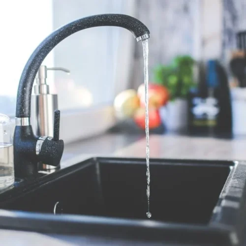 У Змієві запроваджують погодинну подачу води з 8 жовтня: коли буде водопостачання