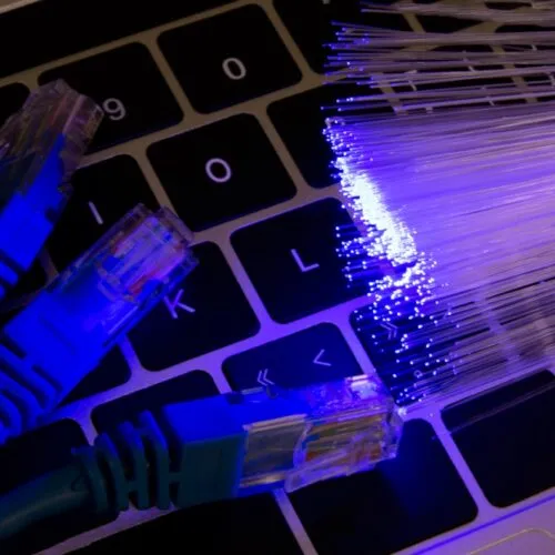 GPON против обычного кабеля: выбор оптоволоконного интернета для бесперебойной удаленной работы